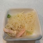 ハムカツ神社 - お通し(春雨サラダ)