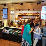 Boudin Bakery & Cafe - 