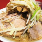 ラーメン二郎 - 豚