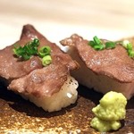 肉盛り酒場 とろにく - 