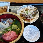 タカマル鮮魚店 - 