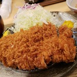 Tonkatsu Tamafuji - パン粉美味しい♪。