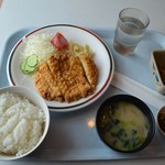 クイーンコーラルプラス レストラン - チキン南蛮定食800円