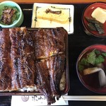 炭火焼うなぎ 東山物産 - 