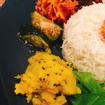 スパイスカレー モクロミ - 副菜群  上からキャロットクミンラペ、ズッキーニのスパイスオイル漬け、スパイスマッシュポテト