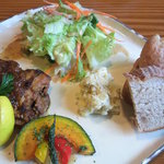 森のレストラン - 鳥の煮込み