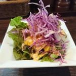 モンキー・ダイナー - サラダ。見た目も麗しく。