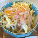 豚丼きみお - サラダ付き