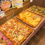 どんぐり - 【2018年07月】ピザのコーナー。