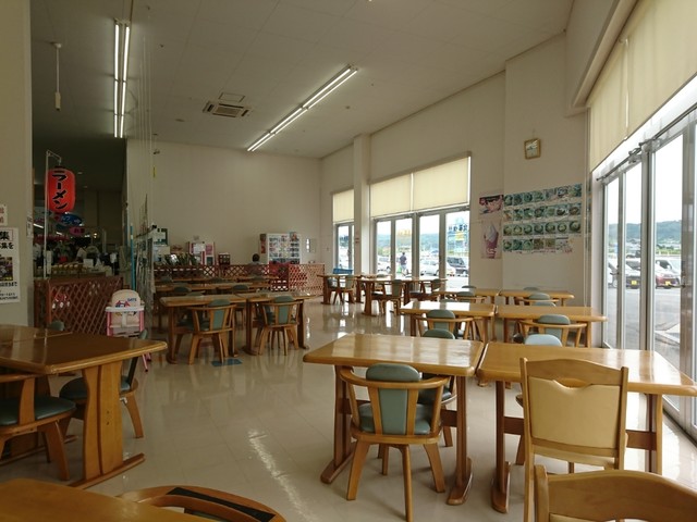 ファーストフード 21 スーパーセンタートラスト岩出山店 - 有備館（カレー）の写真