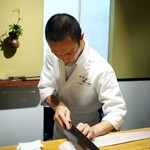 御幸町 田がわ - 骨きりする大将