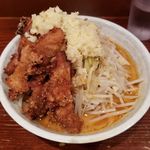 旨辛ラーメン 表裏 - 