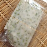 田尻屋総本家 - 元祖わさび漬；\500(118g)の内パック. 内容はフィルムに包んで有ります @2018/05/28