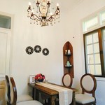 ESSIE Tearoom&Bistro - 