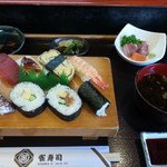 雀寿司 - 握り寿司定食　820円