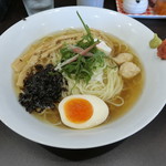 冷たいマグロらーめん　長芋と共に　800円