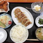 Shuutouki - 焼き餃子定食（950円）