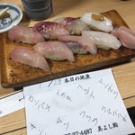 美よし鮨 - 本日の地魚にぎり