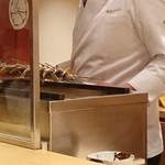 銀座 しのはら - 鮎焼いてます