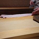 銀座 しのはら - 腕の見せ所　鱧