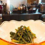 一碗水 - 空芯菜 にんにくと腐乳の炒め