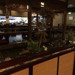 かみくら - 熊野川の頃と同じ川が流れてる店内。赤い鯉がいたよ！