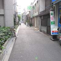 味とく家 - 30分前に到着。　早すぎるので、この界隈をお散歩します。。。