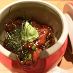 大衆酒場ナツメロ - まぐろ壺漬け（ナミダ）