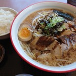 ラーメン定食亭 颯－龍 - にぼみそ&無料半ライス