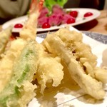 ROKU KANDA - エビ大天、アナゴ天、シシトウ、あと、諸々
      ホクホク！