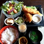 かん桜 - 唐揚げ&エビフライ定食