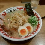 東京豚骨ラーメン 屯ちん - 東京豚骨ラーメン並+得入り