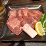 焼肉しおつ - 