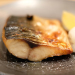 帰燕 - 和定食 1700円 のサワラの塩焼き レモン添え