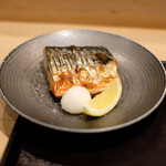 帰燕 - 和定食 1700円 のサワラの塩焼き レモン添え