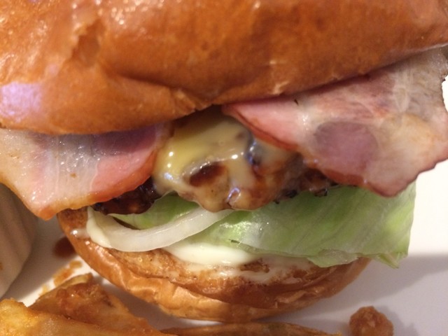 ビーチストーリー バーガーズカフェビーチ ストーリー （Burger's Cafe Beach