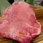 肉小僧 匠 - 黒毛和牛タン