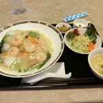 日替わりランチ　800円