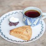 コマグラ カフェ - コーヒーとビスケット