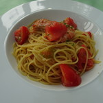 琥珀の森レストラン くんのこ - 有頭エビとトマトのスパゲッティ