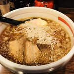 ラーメン屋？えびす - 器がめっちゃ熱い…