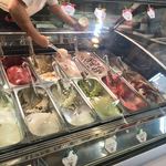 GELATERIA LA FESTA - 常時１０種類くらいのフレーバーがあります♫