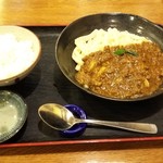 さぬき手打ちうどん 銭形 - キーマカレーうどんセット