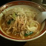 旨辛ラーメン　味一 - 辛味噌の爪ラーメン