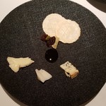 ル　ピニョン - チーズ盛り合わせ