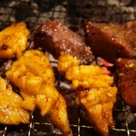 炭火焼肉屋台 たじま屋 - 焼きます