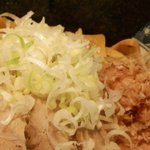 ネギもたっぷりのります！