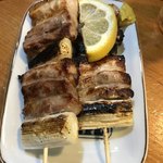 鳥こう - 豚バラ。肉厚で食べ応え有り。