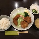 とんかつ 燕楽 - 