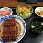 Una katsu - 鰻丼（並）　2000円